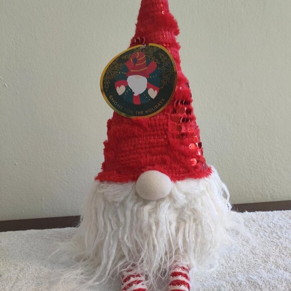 🎄🎄🎄 NWT - GNOMES FOR THE HOLIDAYS  🎄🎄🎄 - Picture 1 of 5